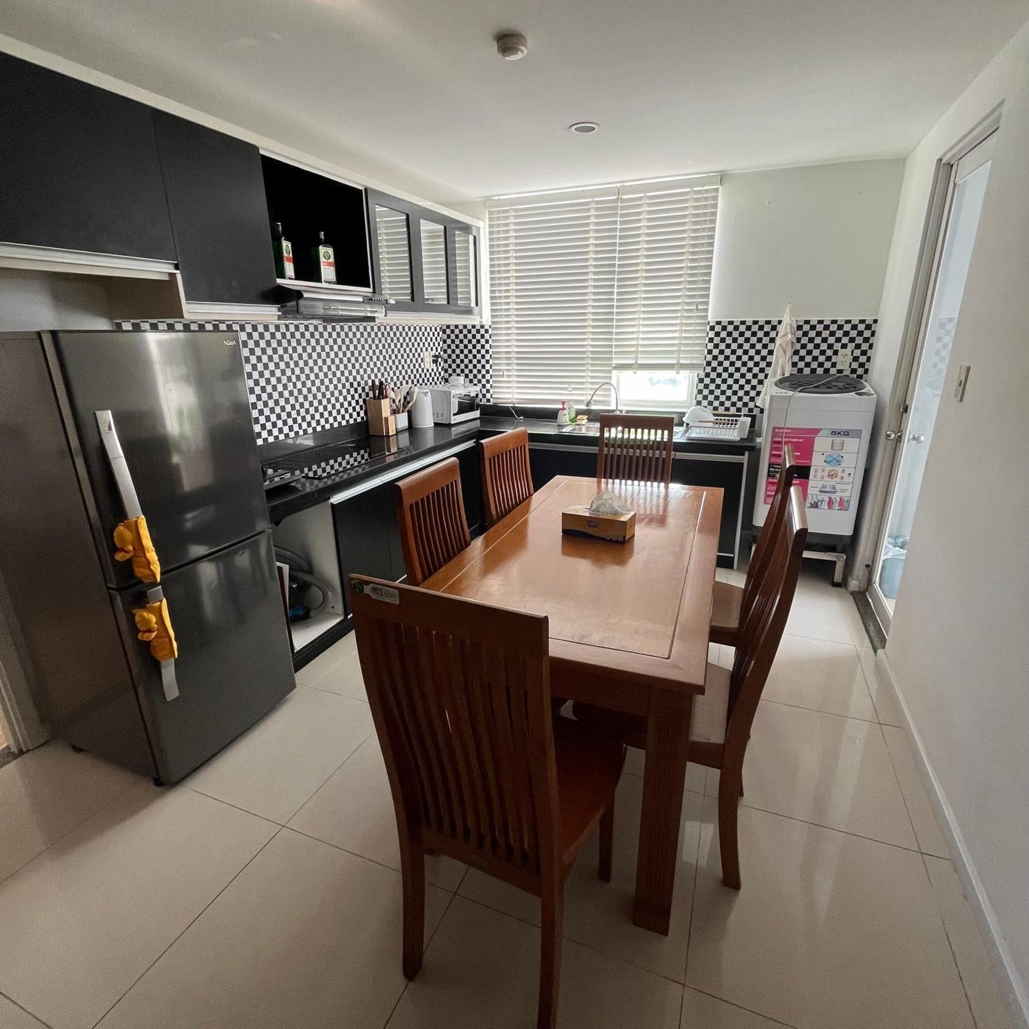 In District 1 - Apt Liberte Appartement *